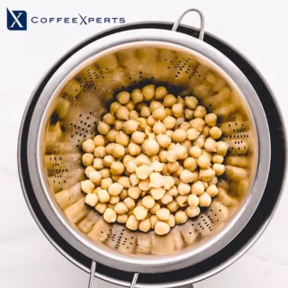 Koffie Fusion 002: Plantaardige (slag)room aquafaba