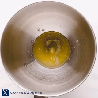 CoffeeXperts Aquafaba uitgelekt in kom