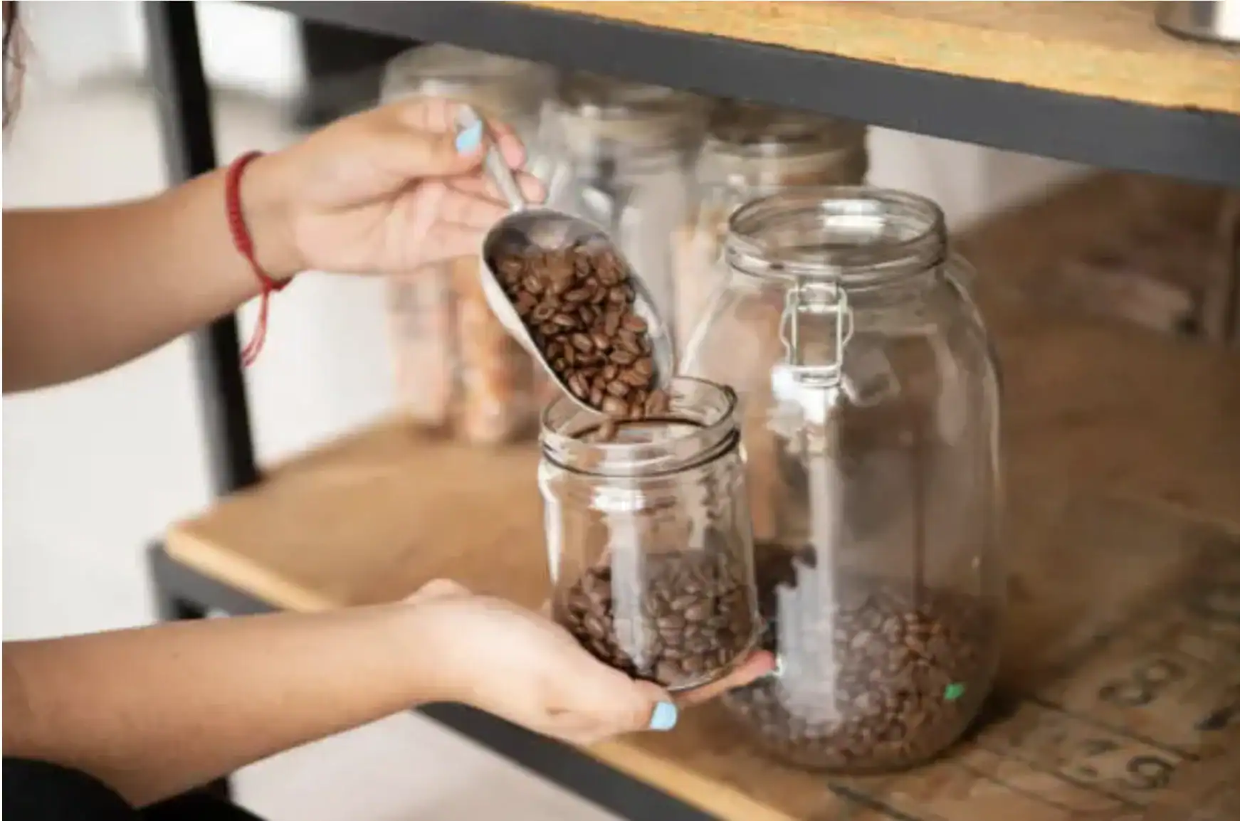 Koffie Bonen Bewaren Tips en Tricks voor een Optimale Smaak Koffie Bonen Bewaren Tips en Tricks voor een Optimale Smaak